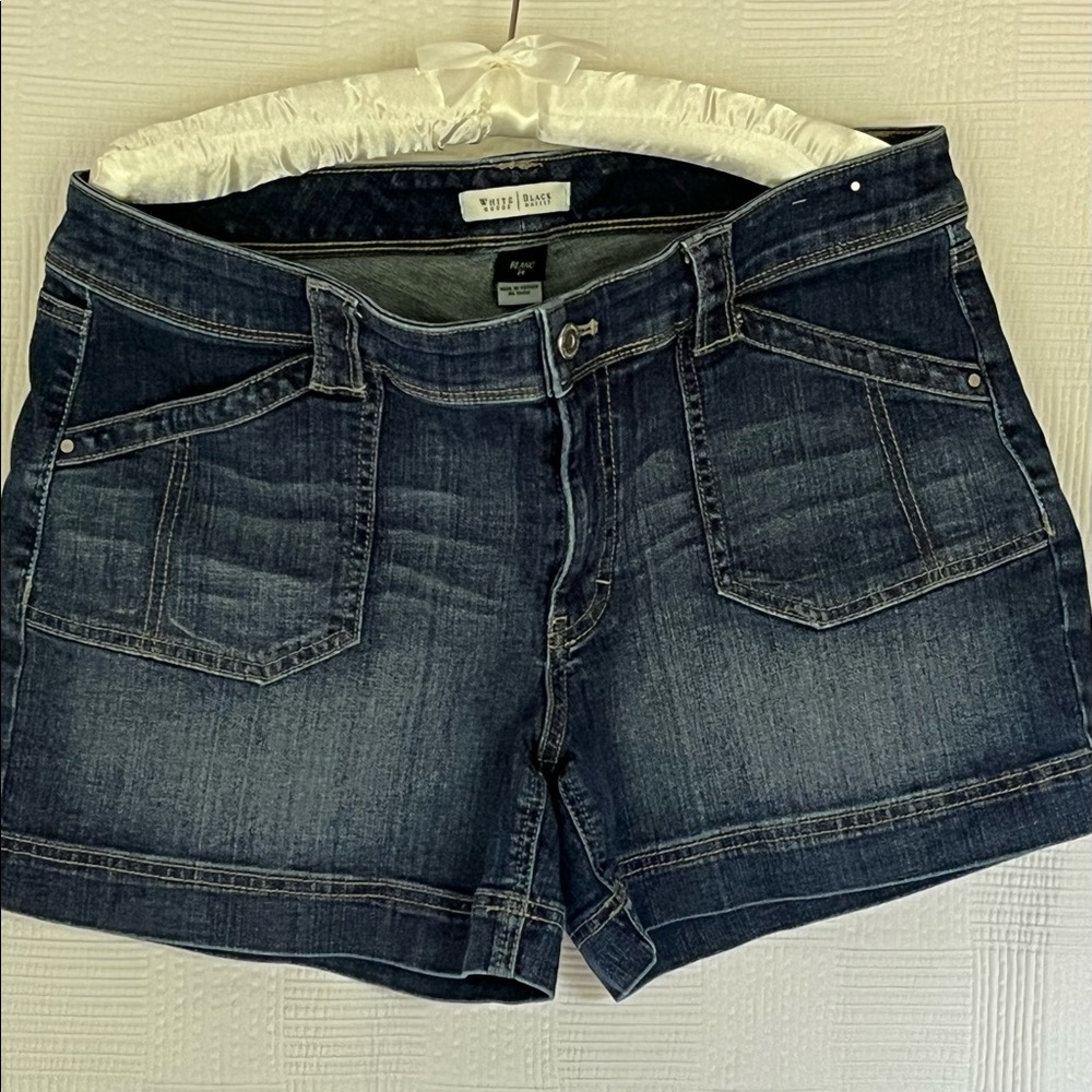 White House Black Market denim shorts (Blanc) size 14 nice blue denim.